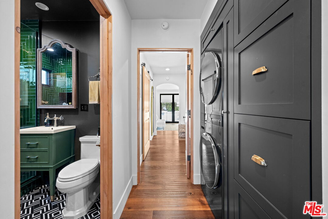 MLS #25592547 image #34