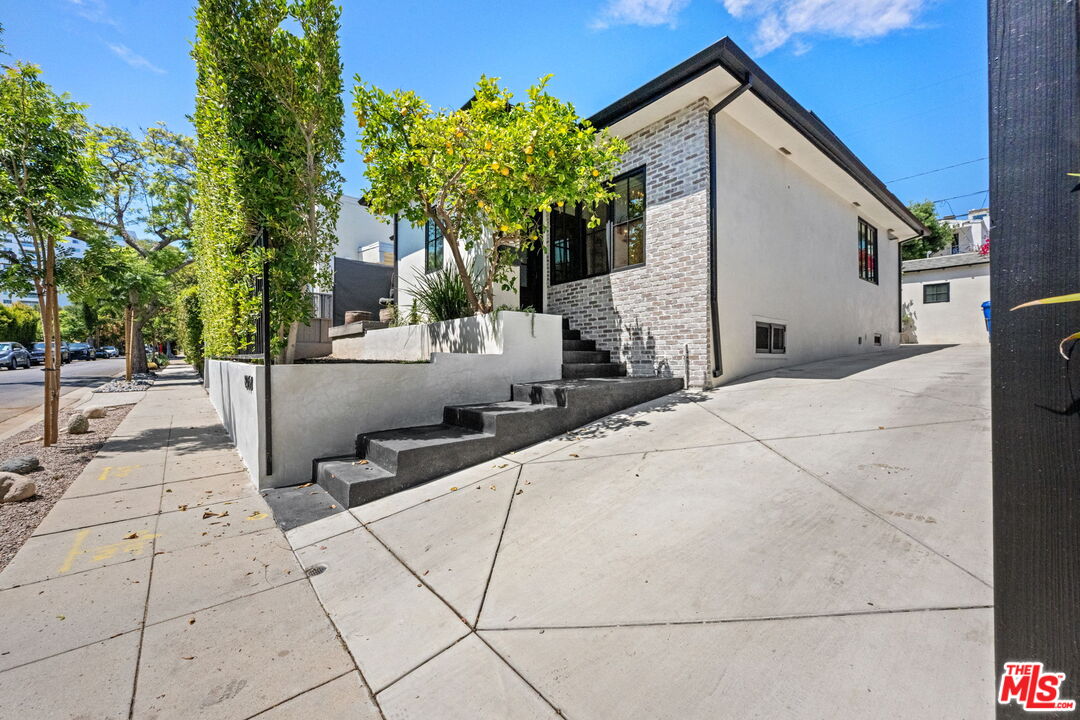 MLS #25592547 image #62