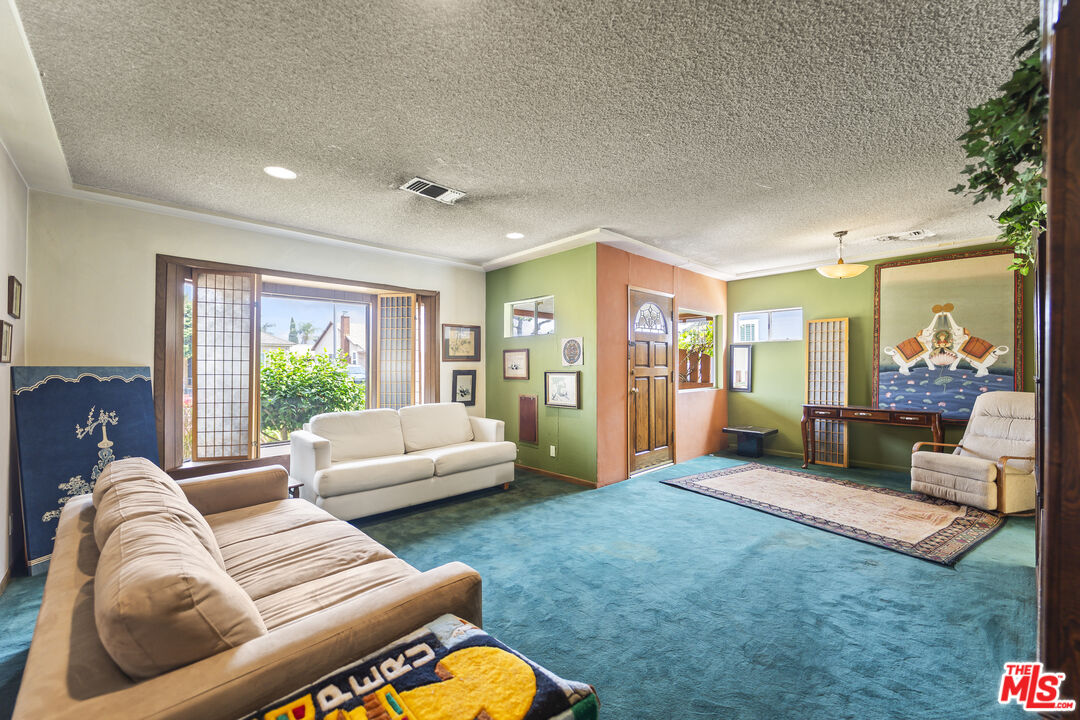 MLS #25592791 image #4