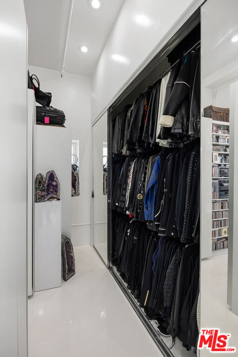 MLS #25593715 image #28