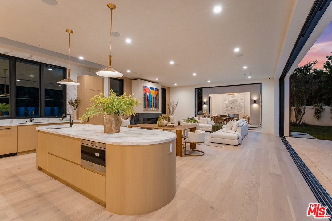 MLS #25593959 image #66