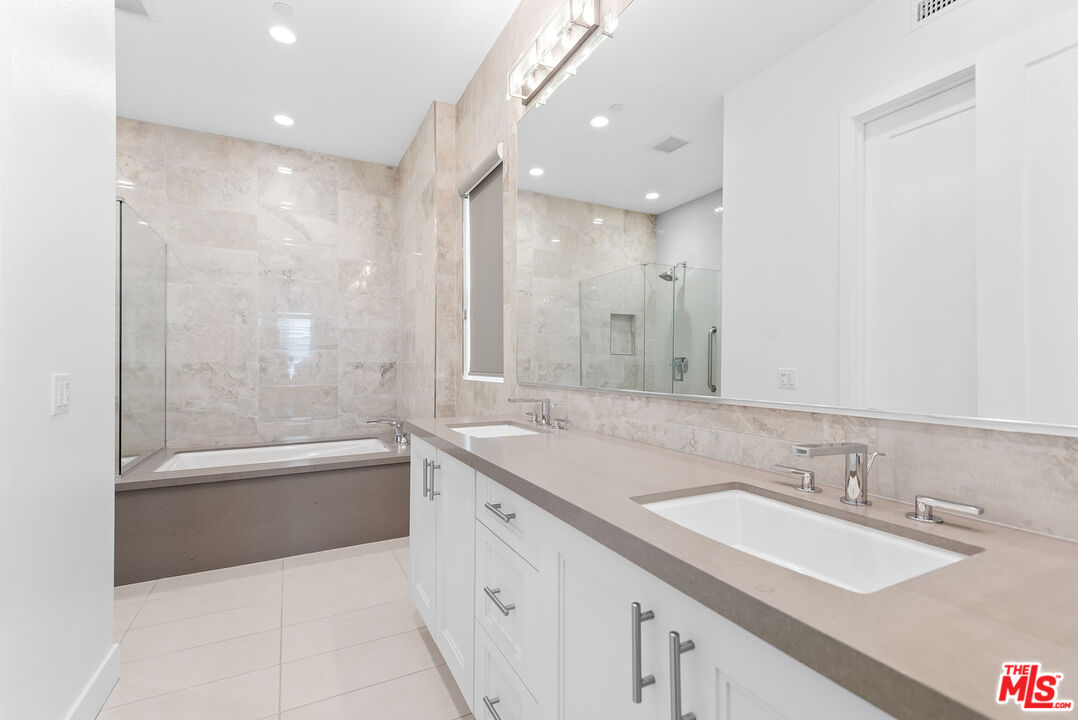 MLS #25593985 image #11