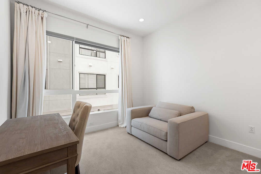 MLS #25593985 image #15