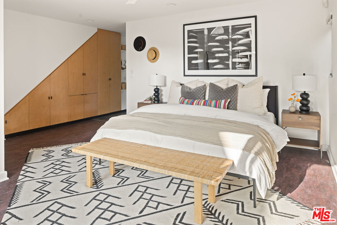 MLS #25594435 image #9