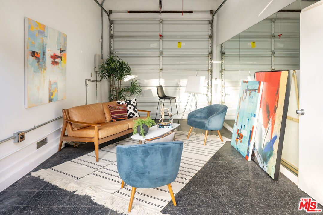 MLS #25594435 image #19