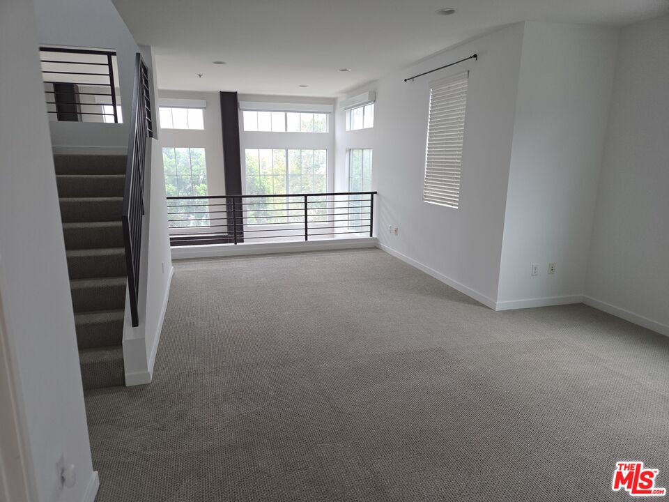 MLS #25594781 image #9