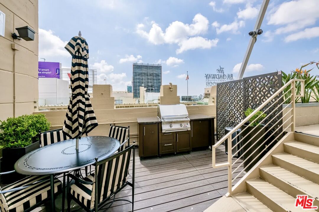 MLS #25595225 image #21