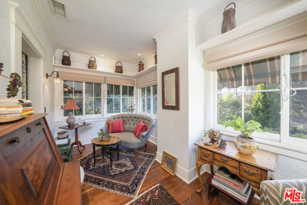 MLS #25596063 image #18