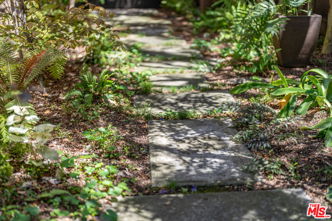 MLS #25596063 image #34