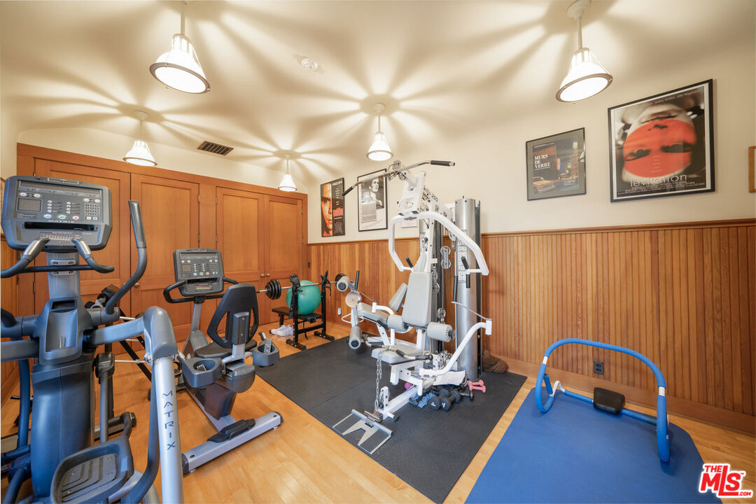 MLS #25596063 image #44