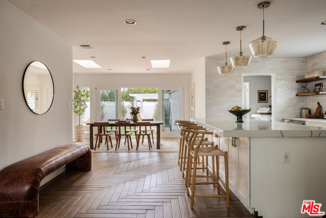 MLS #25596533 image #17