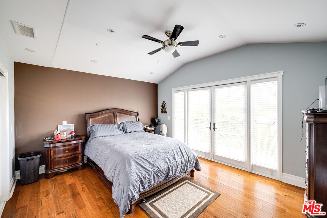 MLS #25596701 image #36