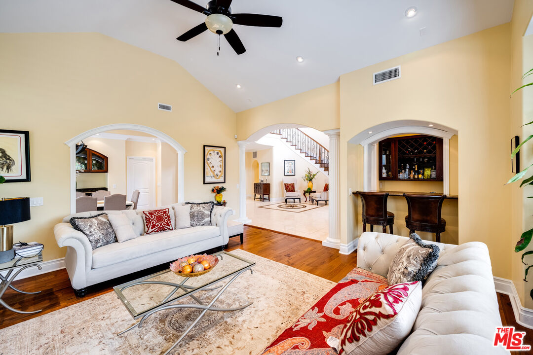 MLS #25596701 image #7