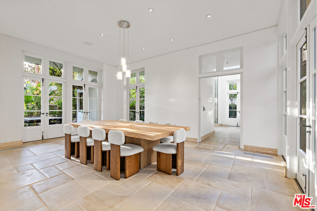 MLS #25596777 image #19