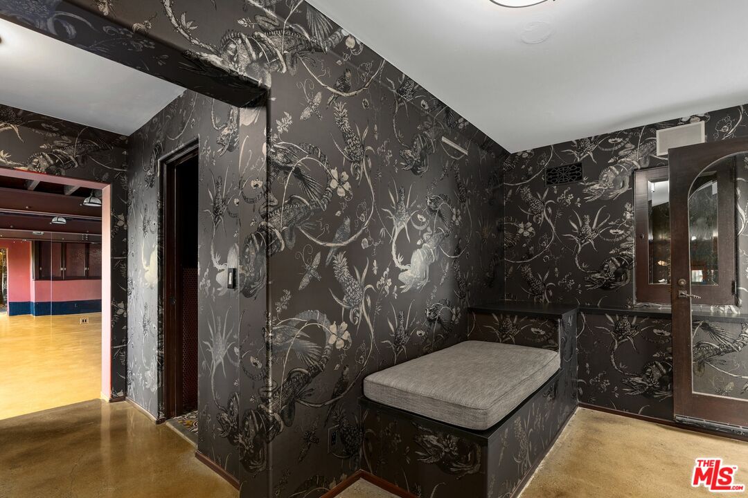 MLS #25596951 image #57