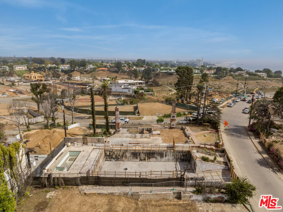 MLS #25597209 image #9