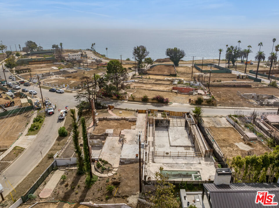 MLS #25597209 image #10