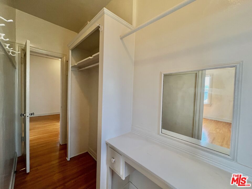 MLS #25597337 image #21