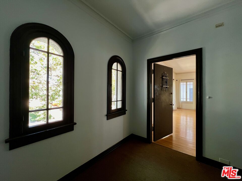 MLS #25597337 image #24