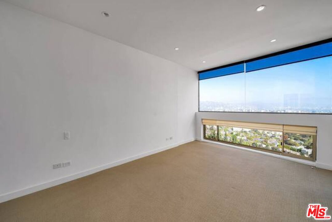 MLS #25597429 image #20