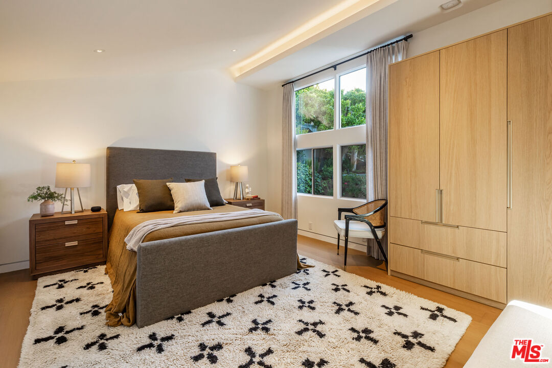 MLS #25597503 image #32