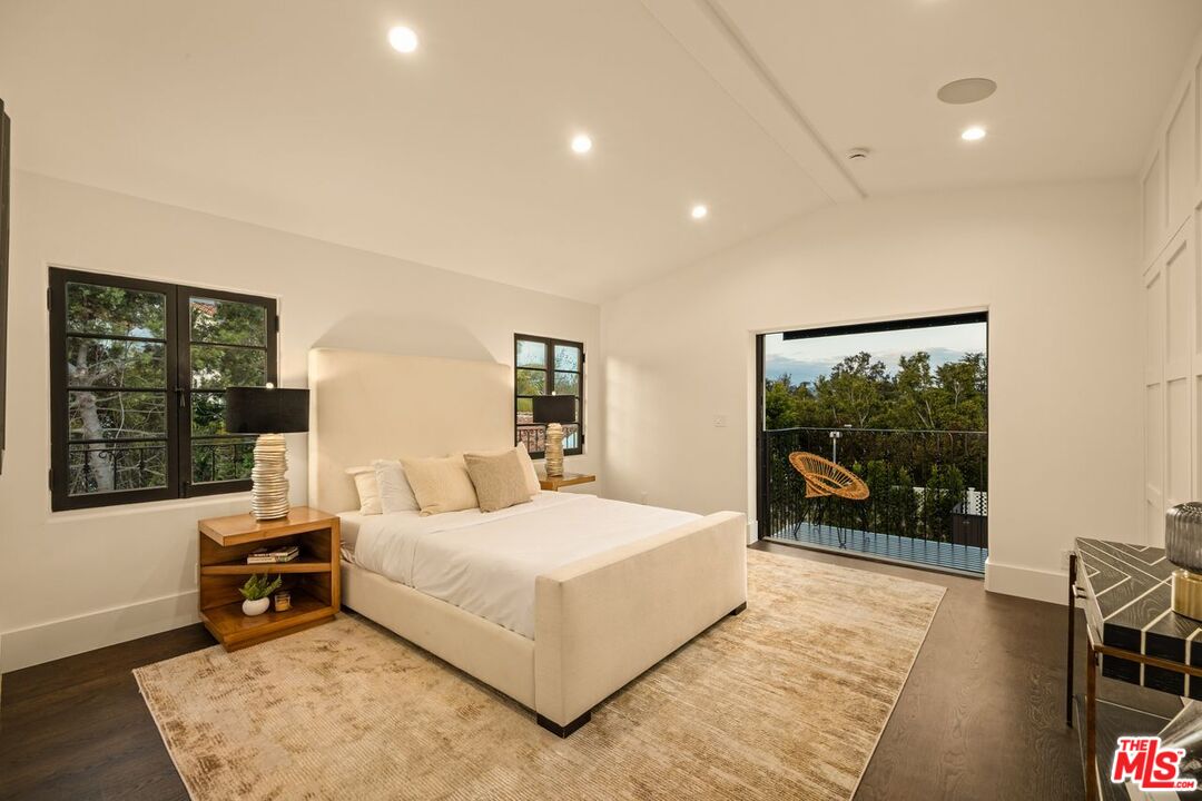 MLS #25597557 image #37