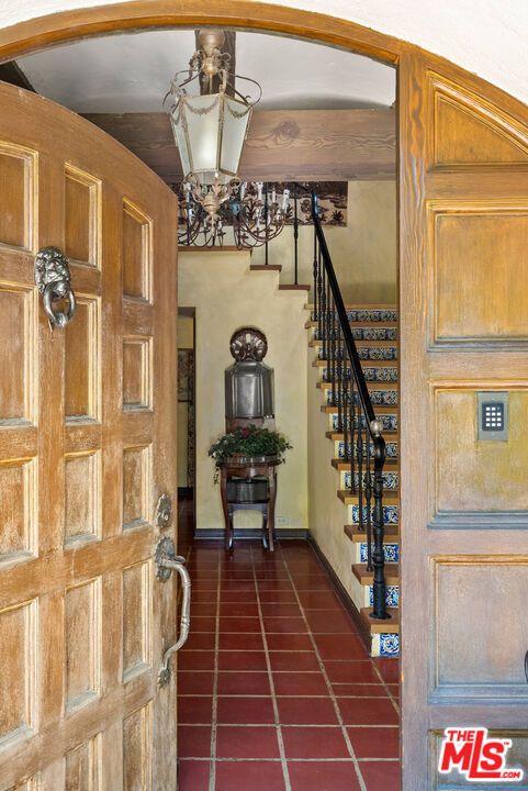 MLS #25598133 image #2