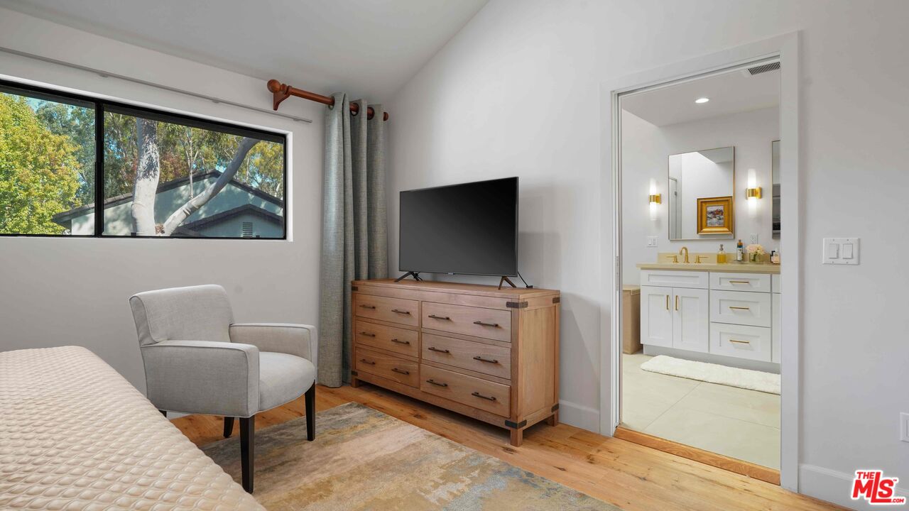 MLS #25599003 image #23