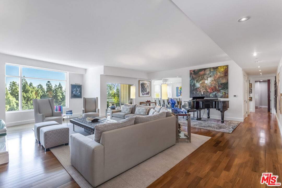 MLS #25599165 image #0