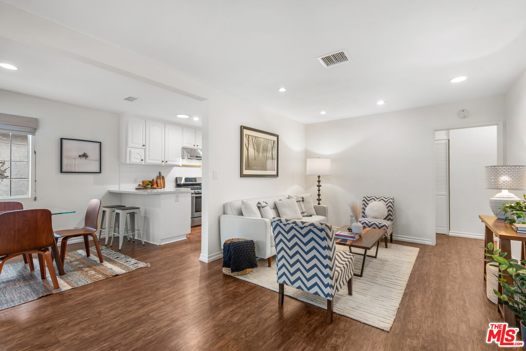 MLS #25599877 image #1