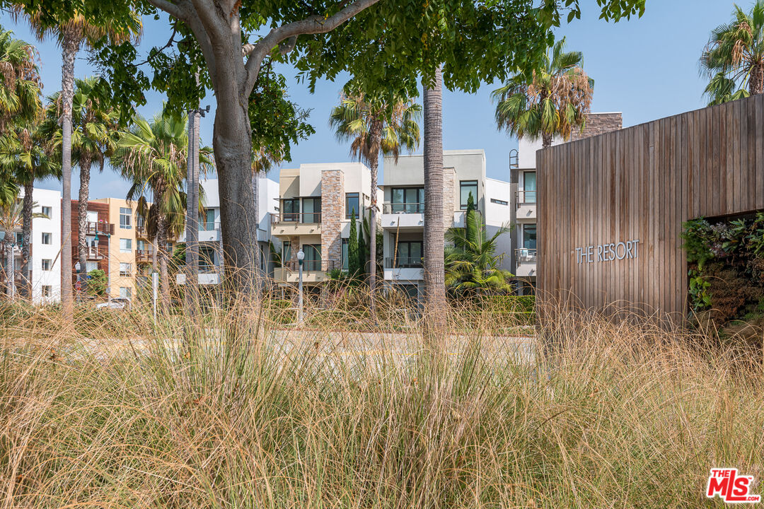 MLS #25600141 image #18