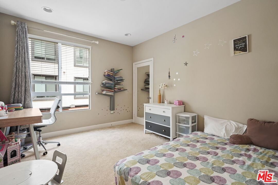 MLS #25600655 image #9