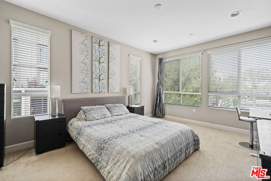 MLS #25600655 image #6