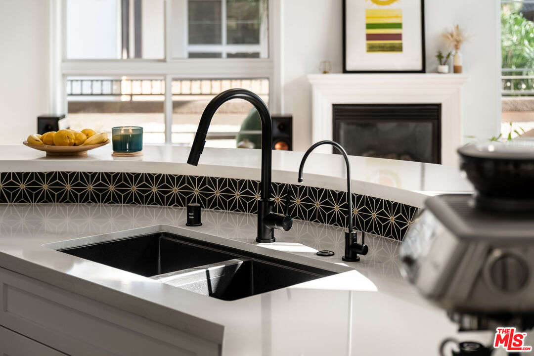 MLS #25600867 image #16