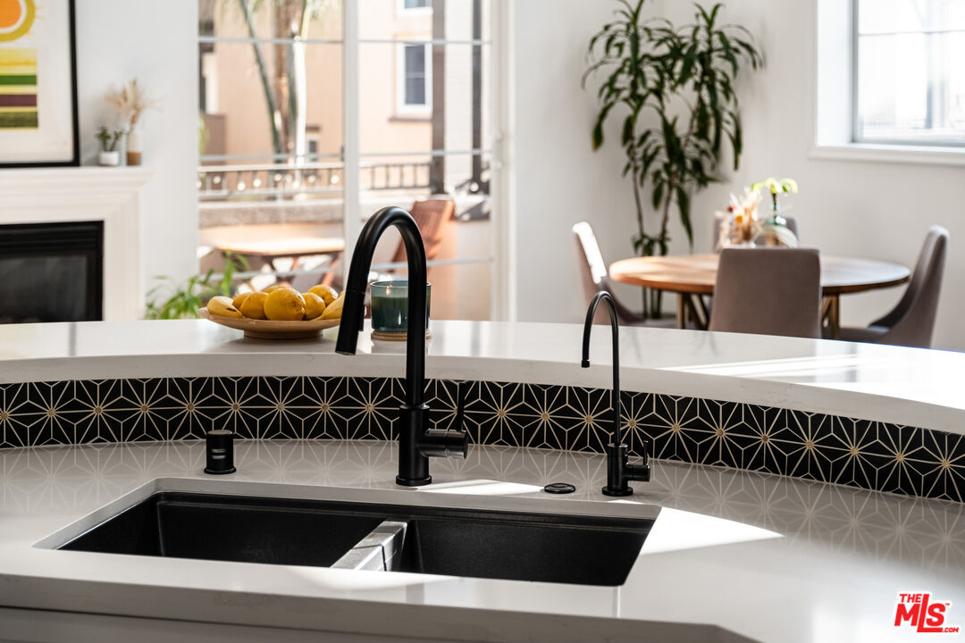 MLS #25600867 image #20