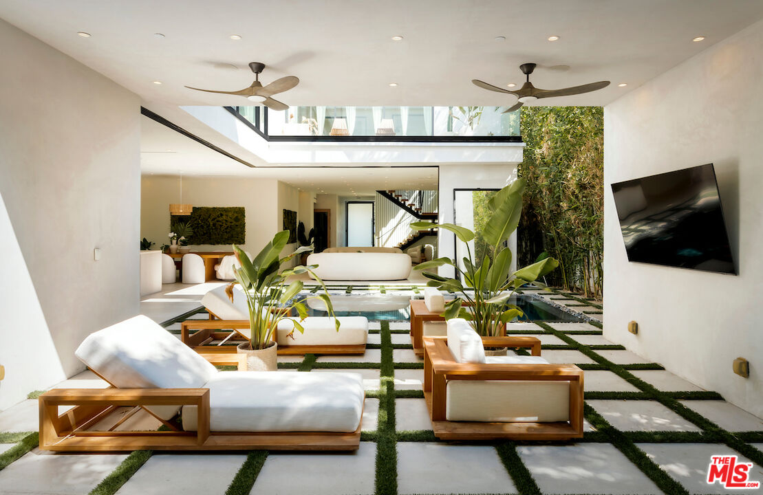 MLS #25601049 image #13