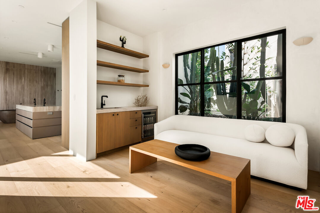 MLS #25601049 image #17