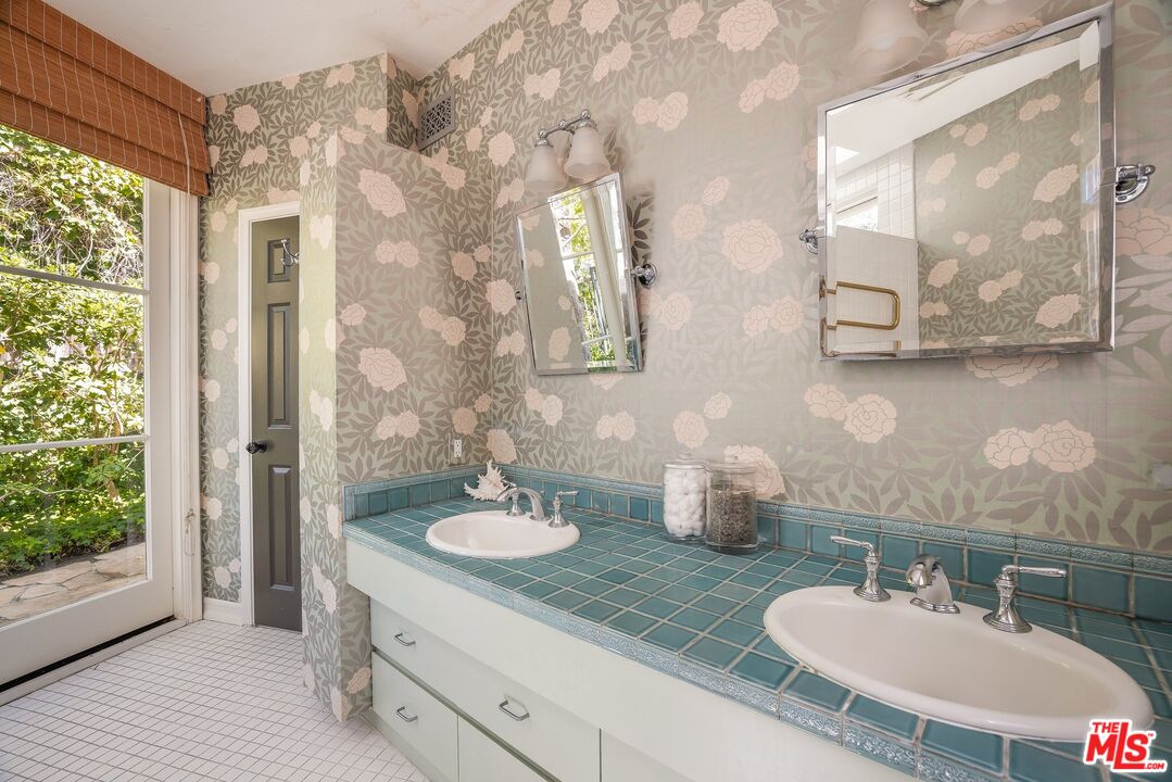 MLS #25601863 image #11