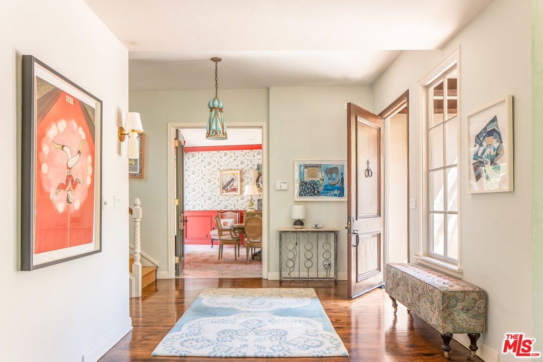 MLS #25601863 image #2