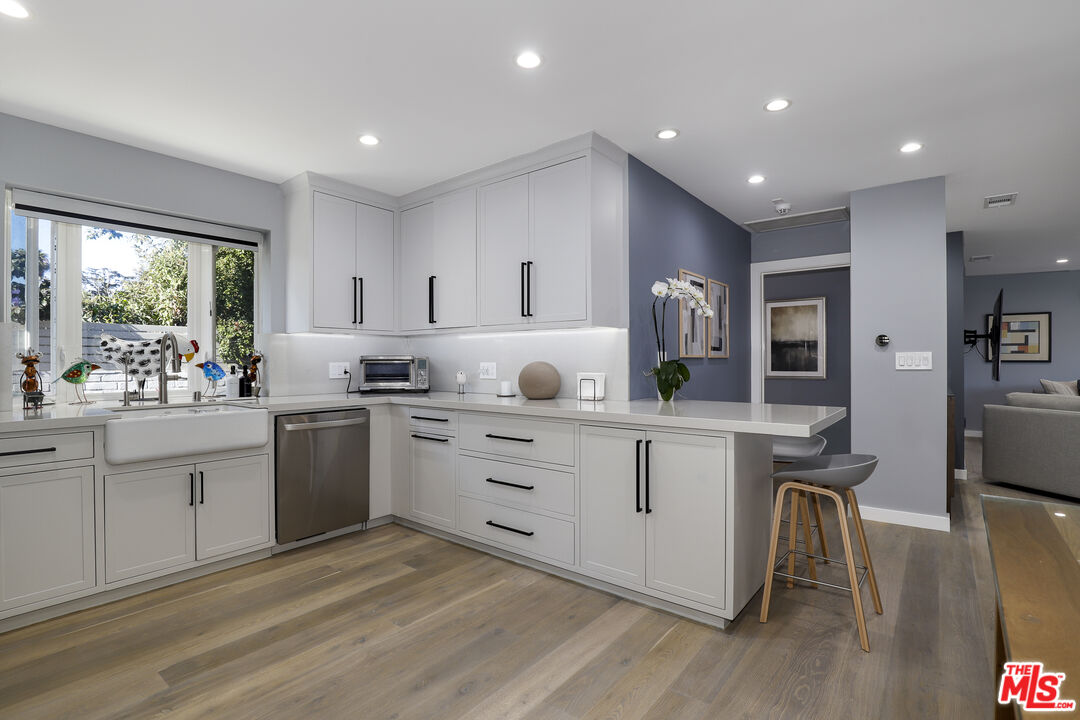 MLS #25602001 image #14