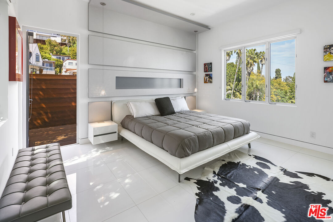 MLS #25602371 image #17