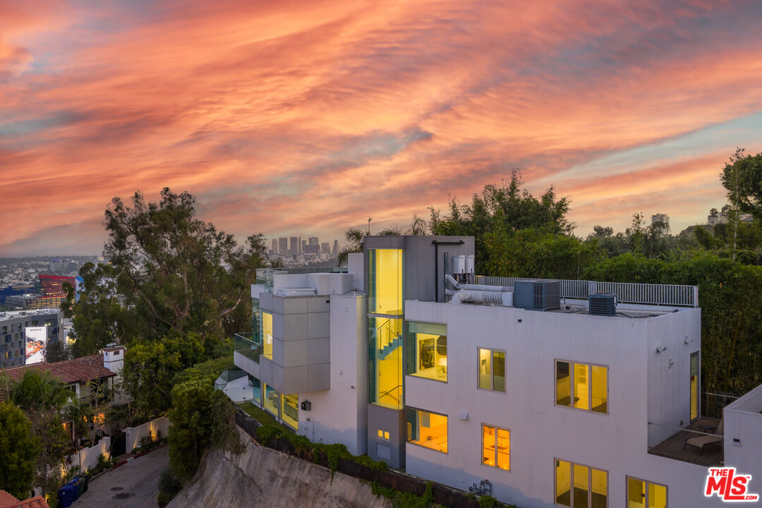 MLS #25602371 image #40