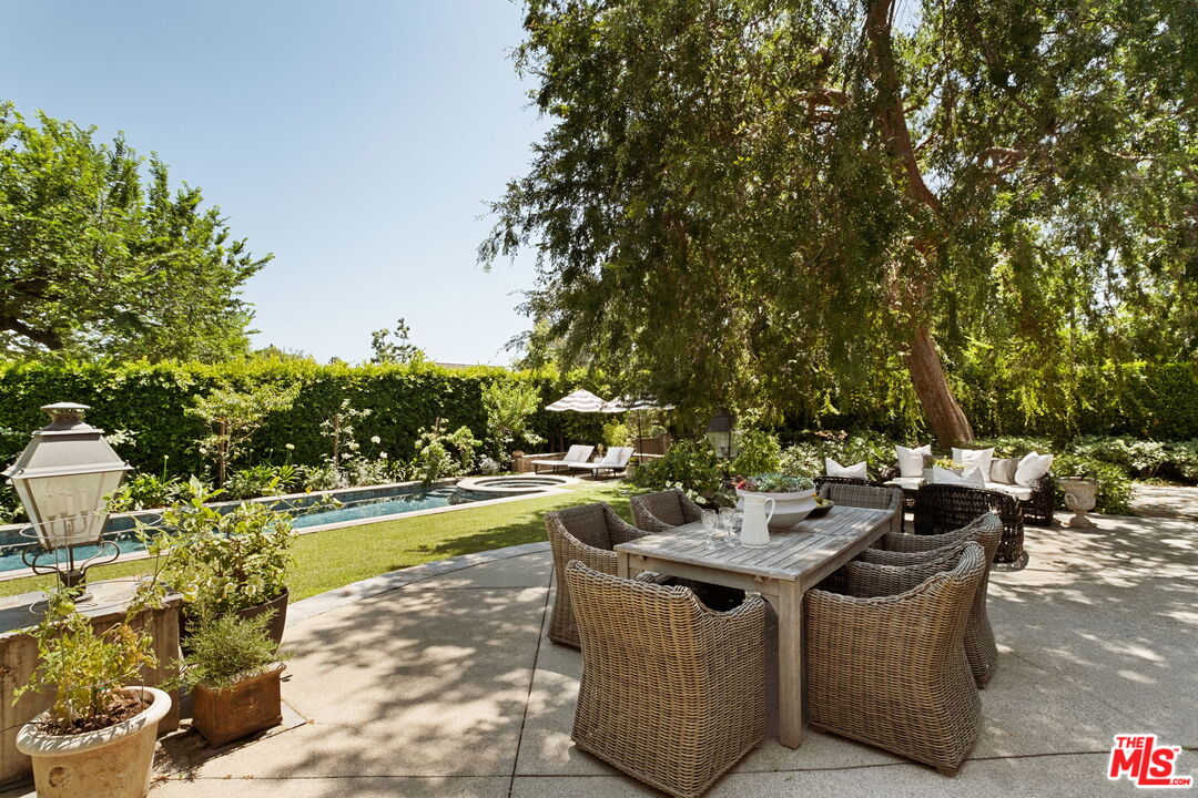 MLS #25602377 image #14