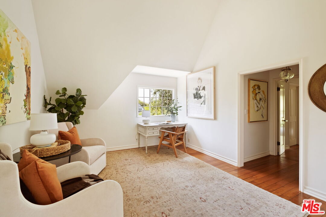 MLS #25602377 image #18