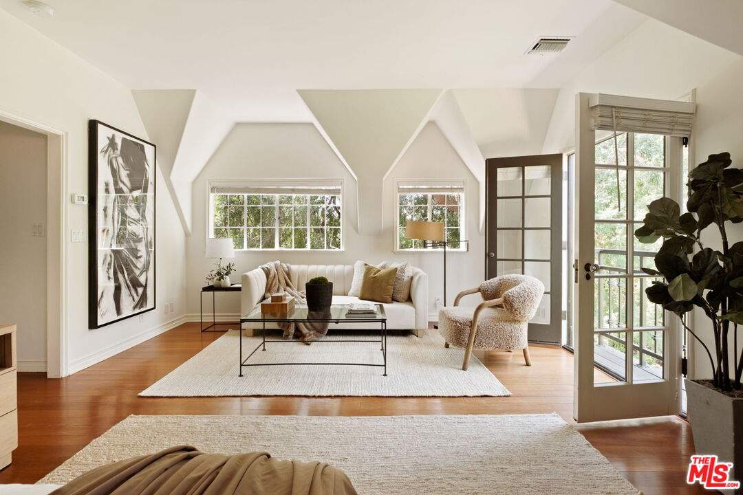 MLS #25602377 image #20