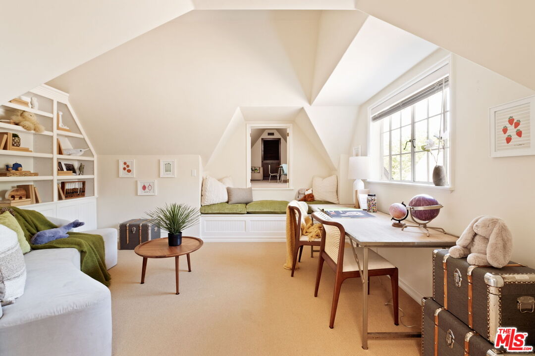 MLS #25602377 image #27