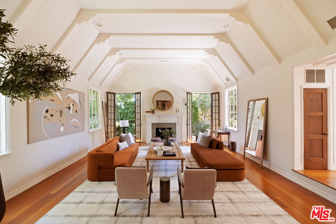 MLS #25602377 image #5