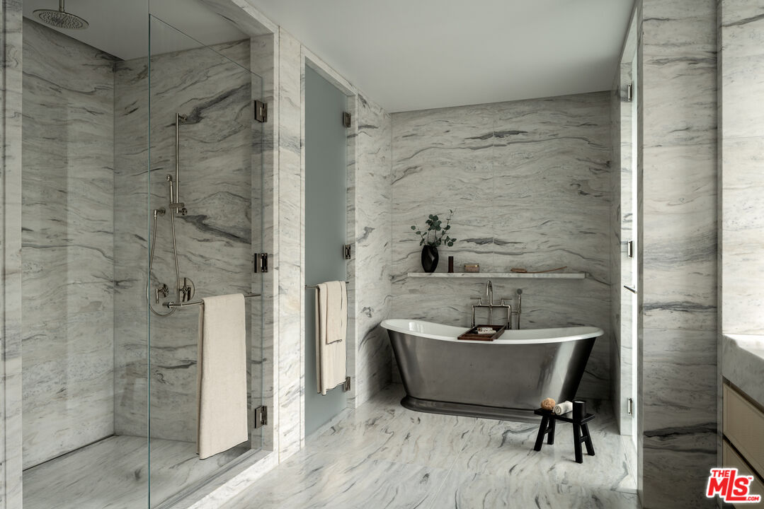 MLS #25602541 image #11