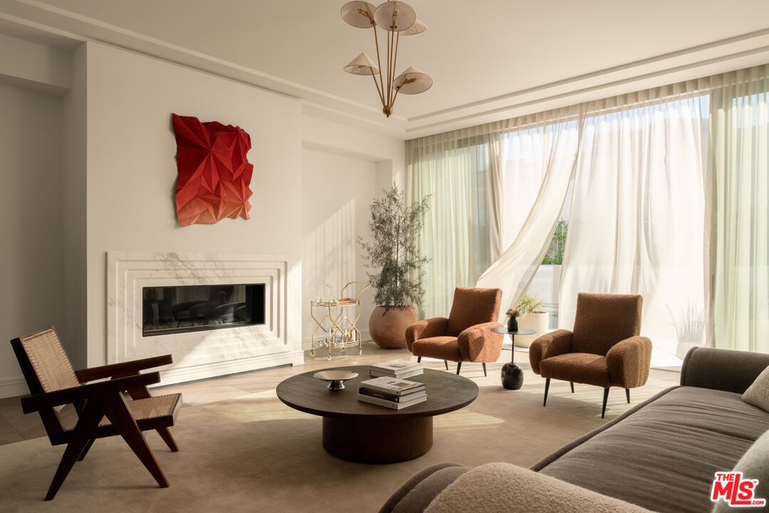 MLS #25602541 image #0