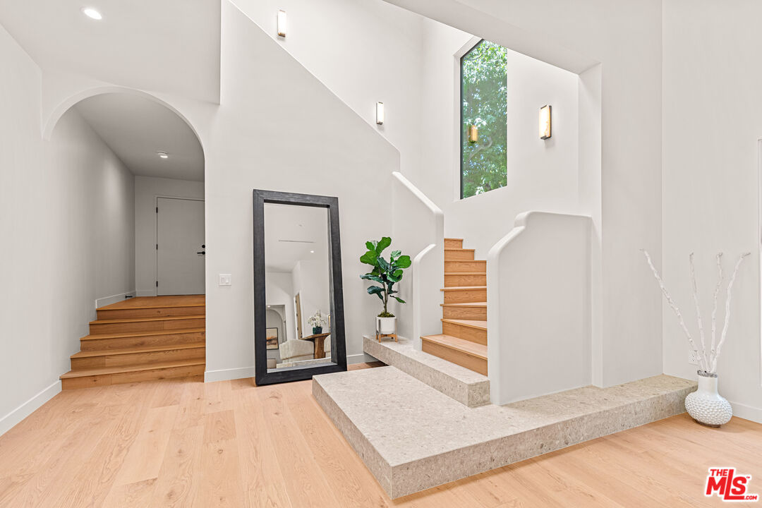 MLS #25602779 image #9